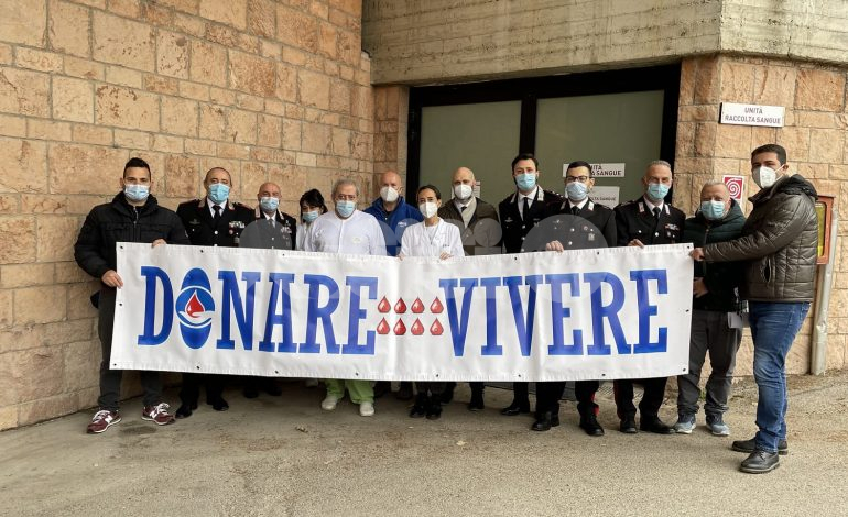 I carabinieri di Assisi aiutano l’Avis: una giornata dedicata alla donazione