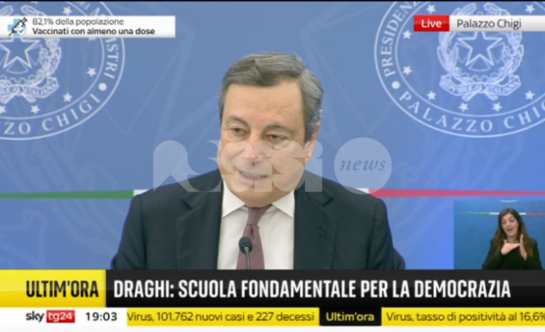Scuole aperte, Draghi: “Nostra priorità didattica in presenza, Dad crea disuguaglianze”