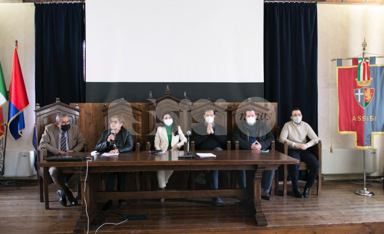 Ospedale di Assisi, grande partecipazione all’incontro del Comitato (foto)