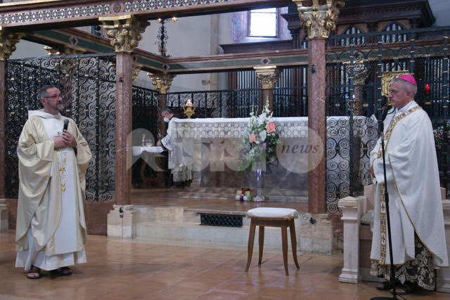 Santa Chiara 2022, monsignor Vittorio Viola: “Un dono per la chiesa ed esempio da seguire ancora oggi” (foto)