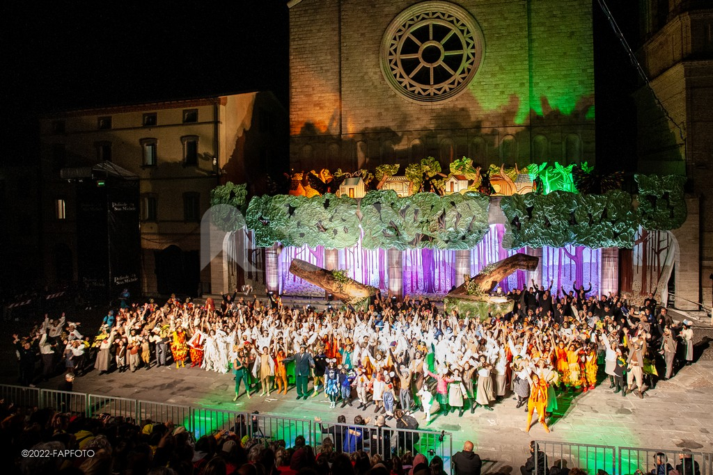 Palio de San Michele 2022, il Rione Portella in scena con “Sognando il cielo” (foto)