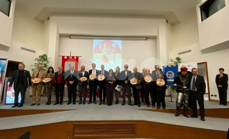 Premio Braccio Fortebraccio 2022, ad Assisi la premiazione per giornalisti, sportivi e società civile