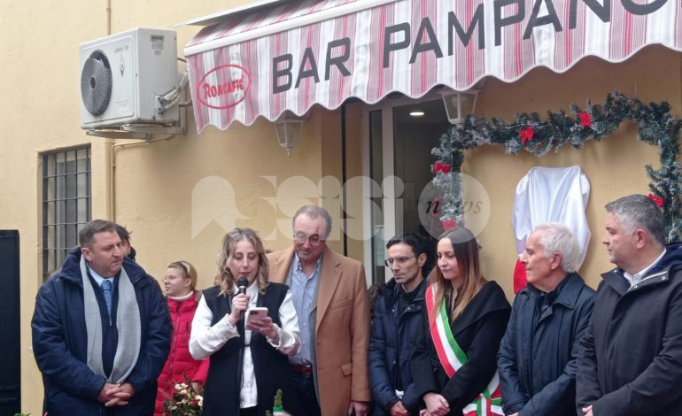 Socialità e buon caffè: Rivotorto ricorda Renzo e Luciana Pampanoni con una piazza (foto)