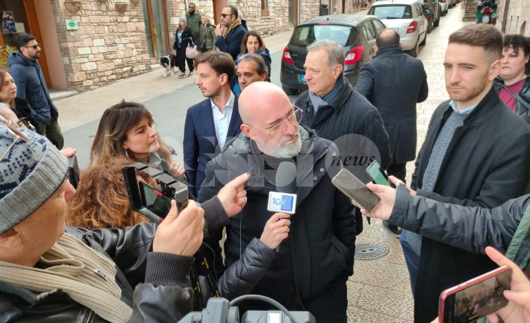 Stefano Bonaccini ad Assisi, Perugia e Terni: tappa umbra per il candidato alle primarie del Pd (foto)