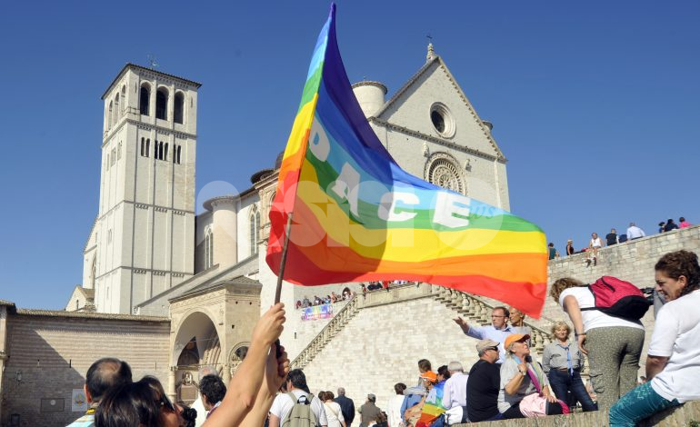 Marcia PerugiAssisi 2023: domenica 21 maggio giovani in prima fila per la pace. Le modifiche alla viabilità ad Assisi e Bastia
