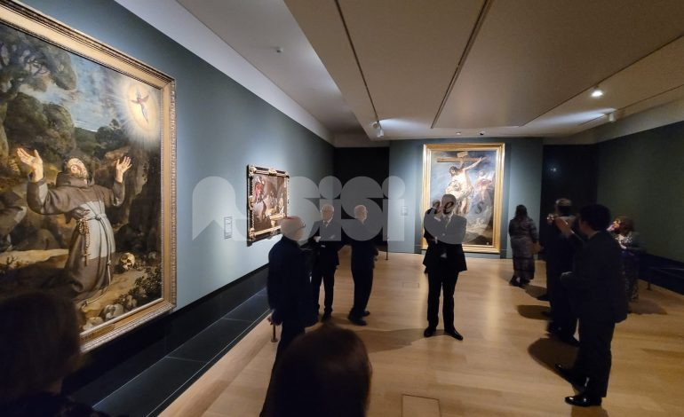 Inaugurata a Londra la mostra Saint Francis of Assisi: sarà aperta fino a luglio (video)